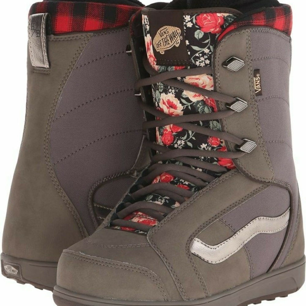 Vans snowboard boots